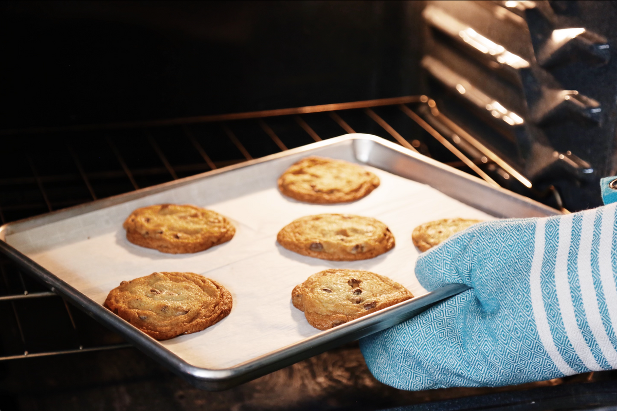 Dough & Co - Lots of cookie dippers! 😍🍪🤤 Call to have some